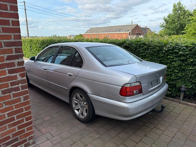 Bmw - 520i - 6 cilinder - benzine - personenauto - afbeelding 16 van  20