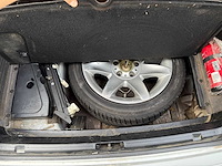 Bmw - 520i - 6 cilinder - benzine - personenauto - afbeelding 18 van  20