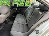 Bmw - 520i - 6 cilinder - benzine - personenauto - afbeelding 19 van  20