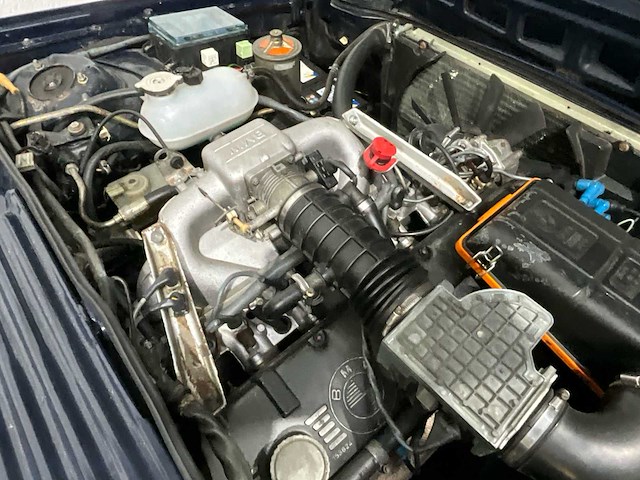 Bmw - 635 csi - alpina kit - klassieke auto - afbeelding 20 van  39