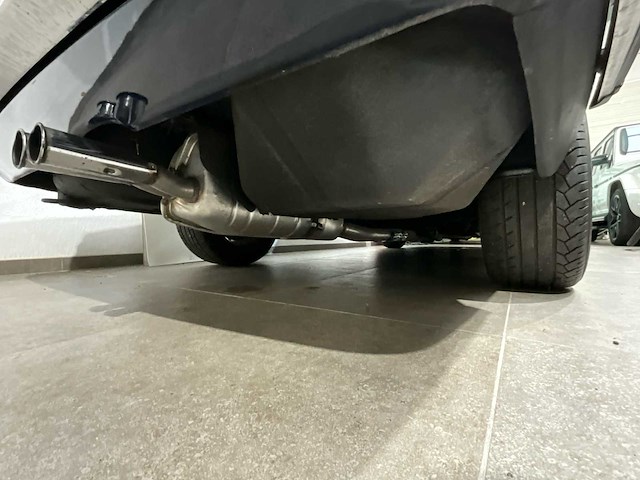 Bmw - 635 csi - alpina kit - klassieke auto - afbeelding 32 van  39