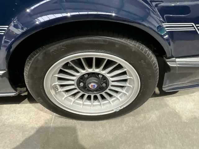 Bmw - 635 csi - alpina kit - klassieke auto - afbeelding 27 van  39