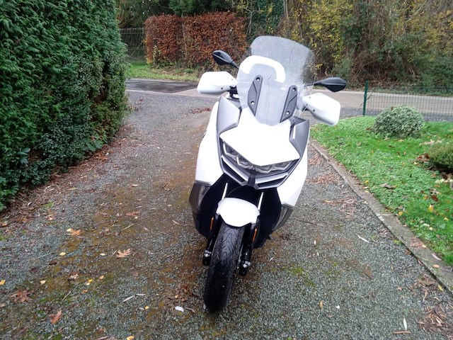 Bmw - c 400 gt - motorfiets - afbeelding 4 van  9