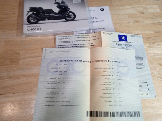 Bmw - c 400 gt - motorfiets - afbeelding 9 van  9