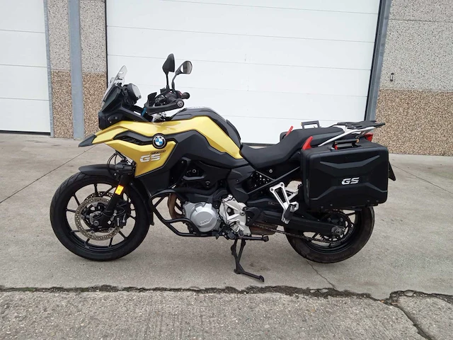 Bmw - f 750 gs - motorfiets - afbeelding 1 van  9