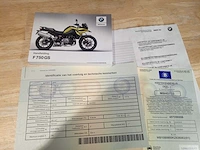 Bmw - f 750 gs - motorfiets - afbeelding 9 van  9