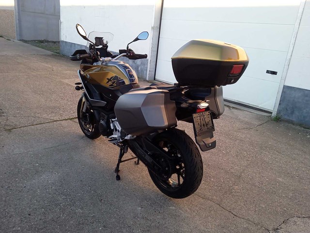 Bmw - f 900 xr - motorfiets - afbeelding 7 van  12