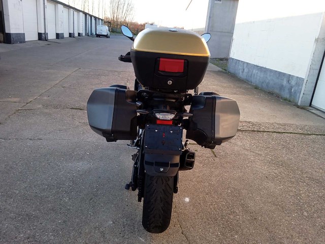 Bmw - f 900 xr - motorfiets - afbeelding 10 van  12