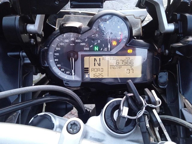 Bmw - gs 1200 lc - motorfiets - afbeelding 7 van  16