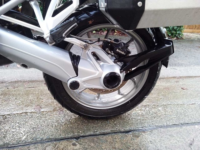 Bmw - gs 1200 lc - motorfiets - afbeelding 16 van  16