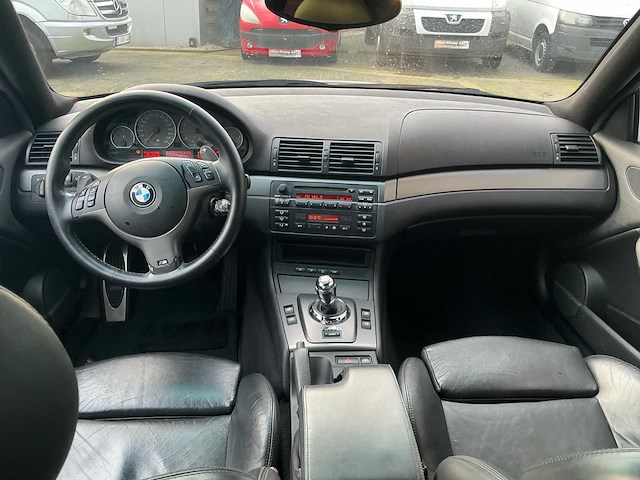 Bmw - m3 - car - 2002 - afbeelding 9 van  34