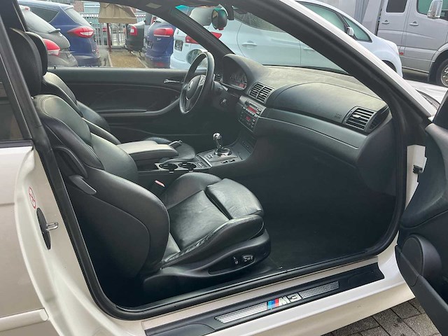Bmw - m3 - car - 2002 - afbeelding 1 van  34