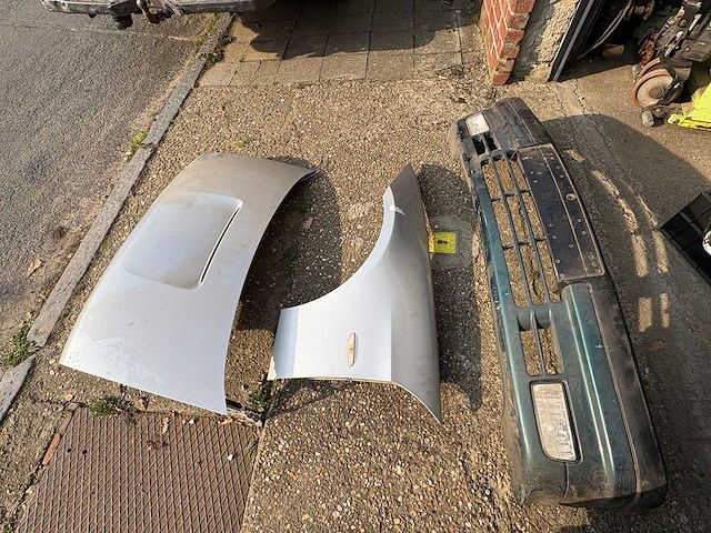 Bmw - part - afbeelding 2 van  4