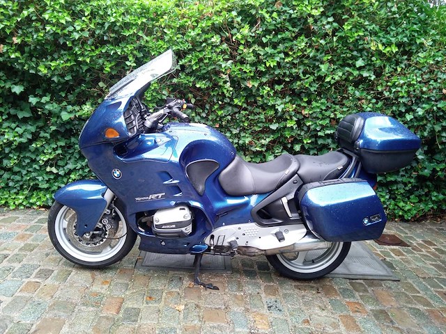 Bmw - r 1100 rt - motorfiets - afbeelding 1 van  8