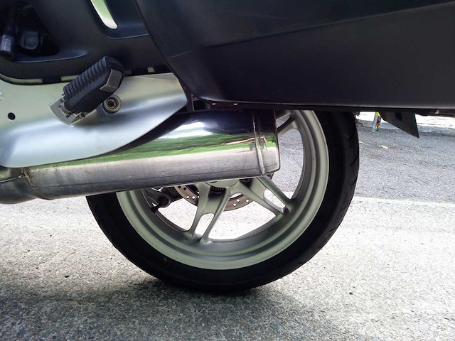 Bmw - r 1150 rt - motorfiets - afbeelding 8 van  9