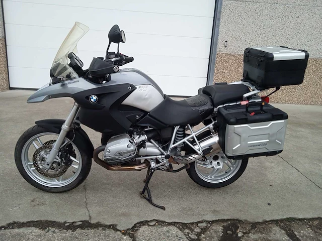 Bmw - r 1200 gs - motorfiets - afbeelding 1 van  8