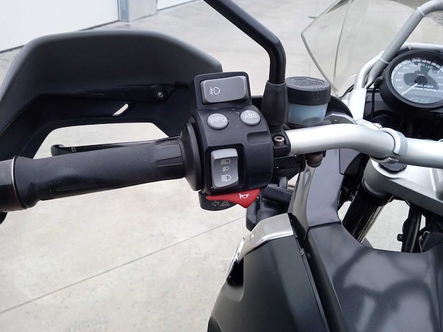 Bmw - r 1200 gs - motorfiets - afbeelding 12 van  15