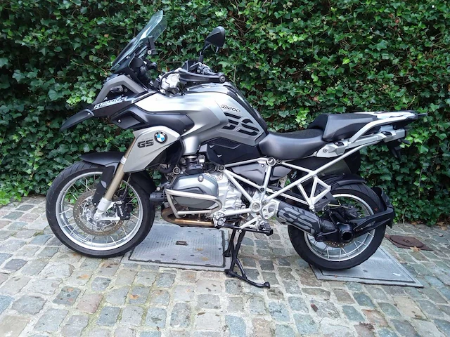Bmw - r 1200 gs - motorfiets - afbeelding 1 van  8