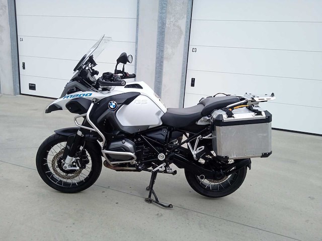 Bmw - r 1200 gs adventure - motorfiets - afbeelding 9 van  13