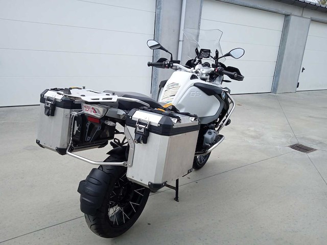 Bmw - r 1200 gs adventure - motorfiets - afbeelding 12 van  13