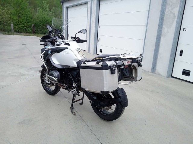 Bmw - r 1200 gs adventure - motorfiets - afbeelding 10 van  13