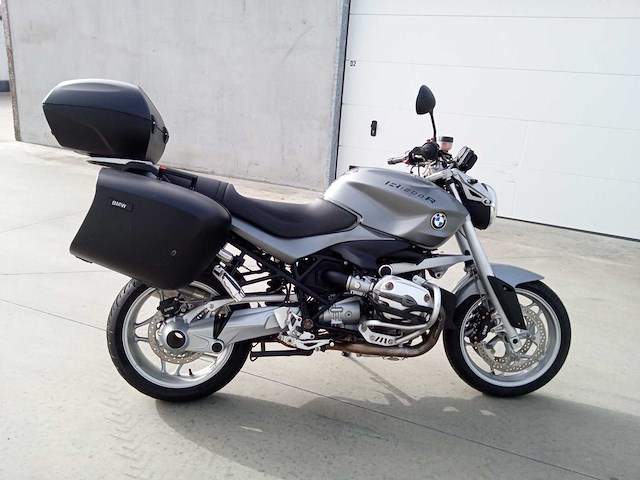 Bmw - r 1200 r - motorfiets - afbeelding 1 van  6