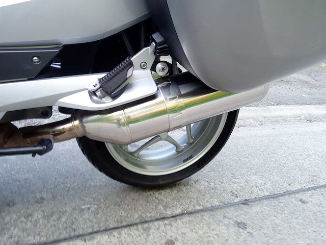 Bmw - r 1200 rt - motorfiets - afbeelding 11 van  11