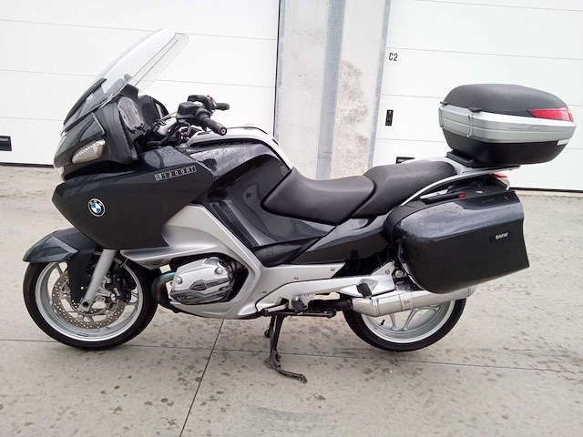 Bmw - r 1200 rt - motorfiets - afbeelding 1 van  10