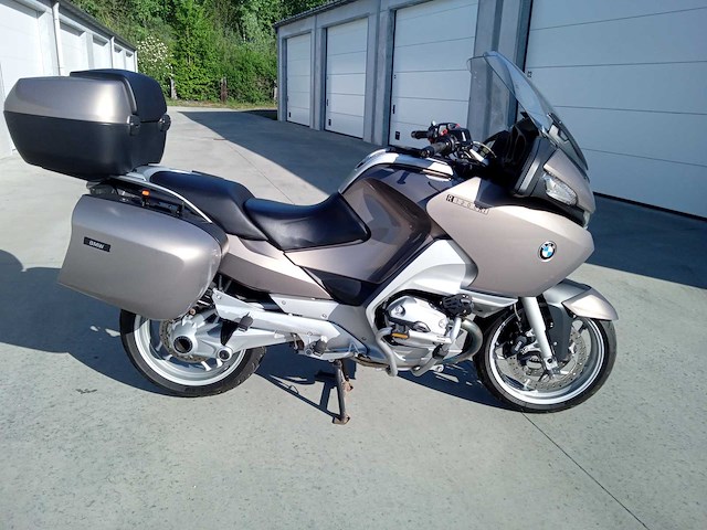 Bmw - r 1200 rt - motorfiets - afbeelding 9 van  10