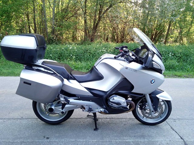 Bmw - r 1200 rt - motorfiets - afbeelding 1 van  11