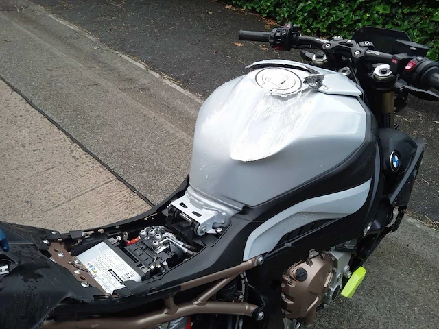 Bmw - s 1000 r - motorfiets - afbeelding 9 van  11