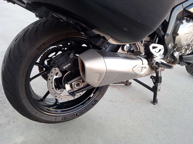 Bmw - s 1000 xr - motorfiets - afbeelding 12 van  12