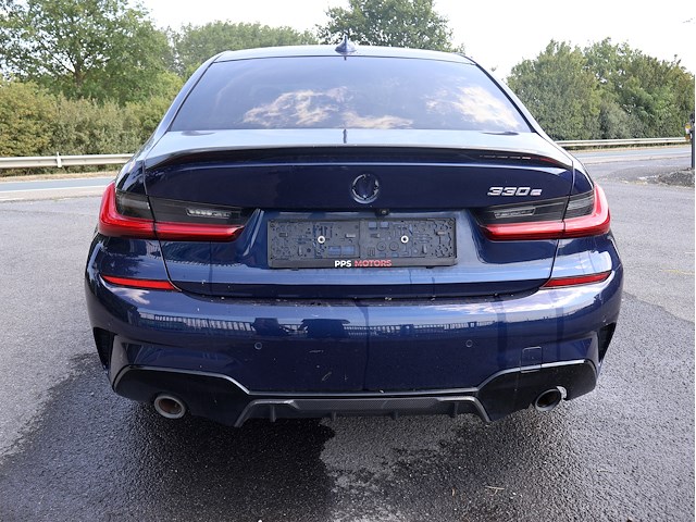 Bmw - wba5x71080fj88317 - 2020 - afbeelding 23 van  28