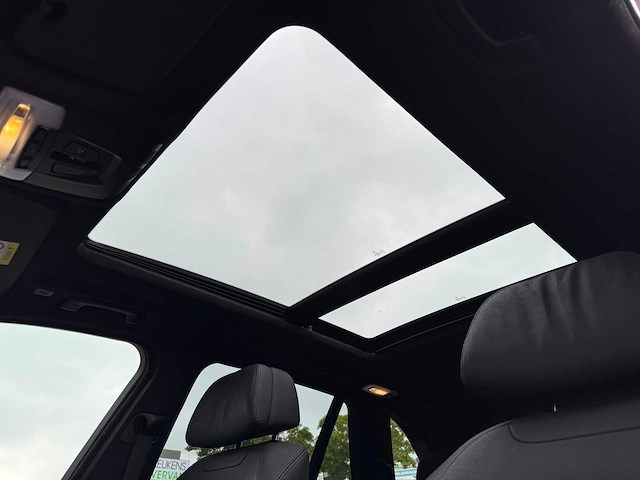 Bmw - x5 - m50d - car - 2017 - afbeelding 20 van  32