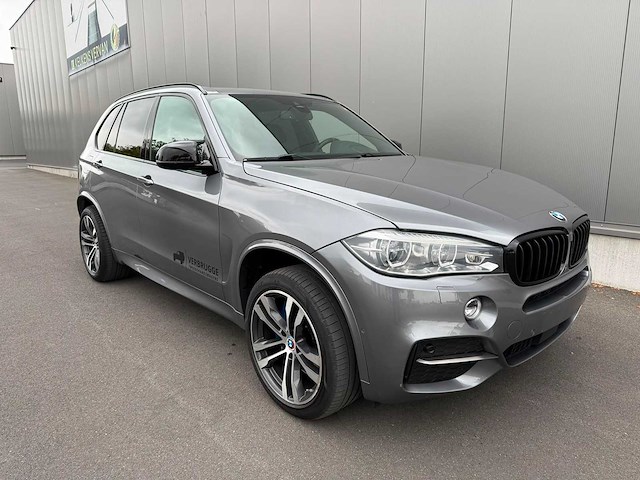 Bmw - x5 - m50d - car - 2017 - afbeelding 28 van  32