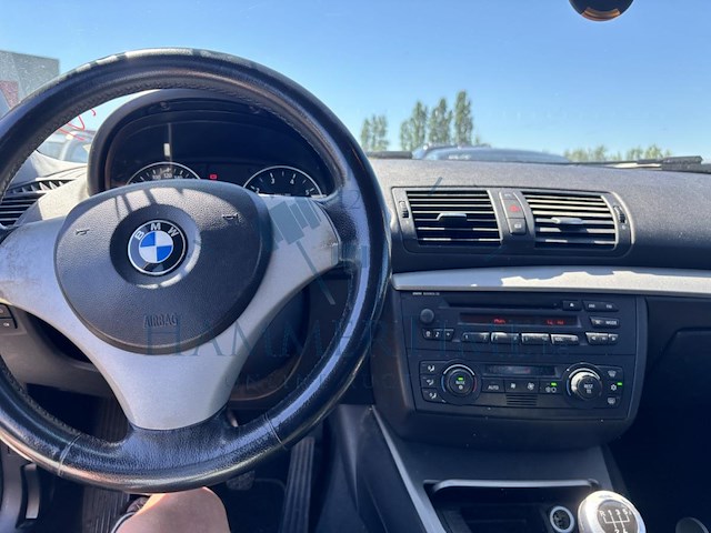 Bmw 1 hatch, 2005 - afbeelding 6 van  31