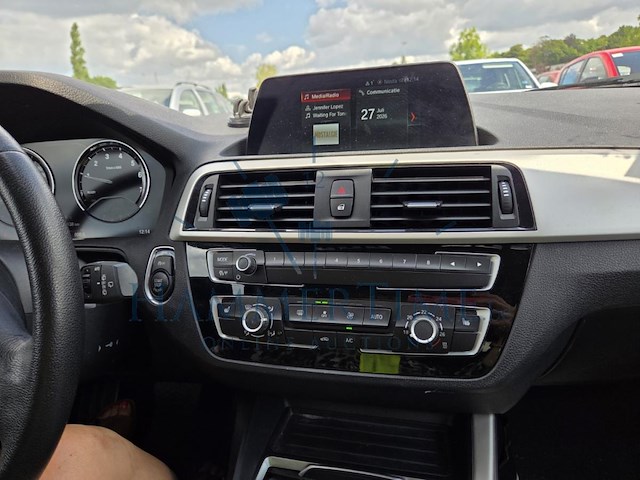 Bmw 1 hatch (f20 lci) 118ia opf (eu6d-temp) 136 at, 2019 - afbeelding 18 van  55