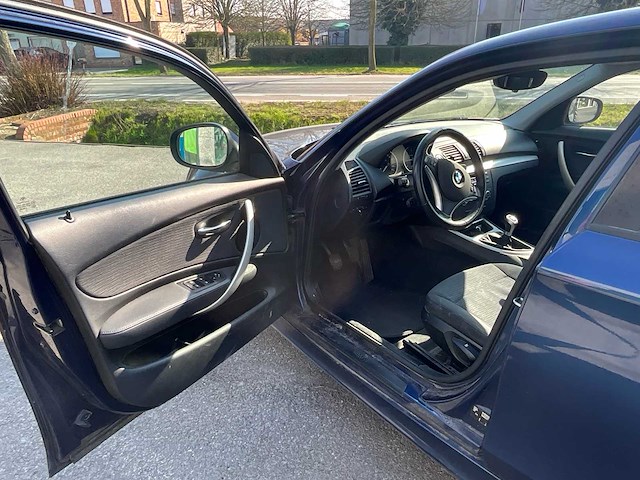 Bmw 1 personenauto - afbeelding 14 van  14