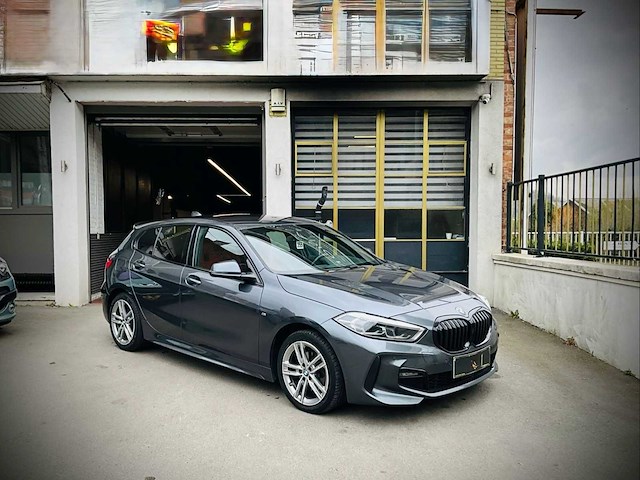 Bmw 1 serie 116d auto 2021 - afbeelding 17 van  17