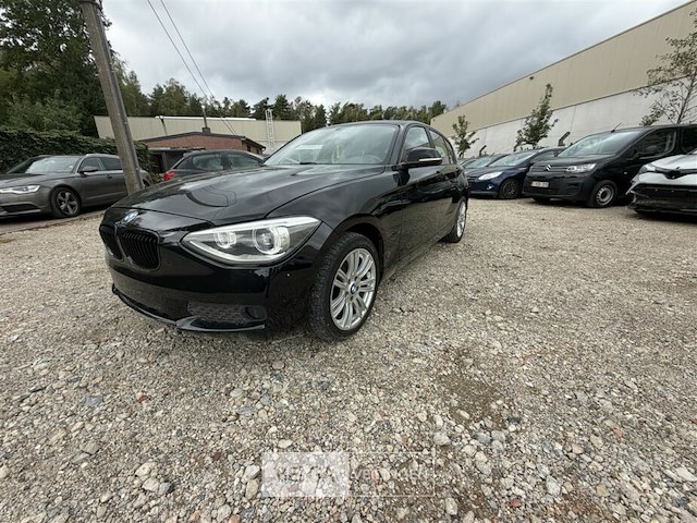 Bmw 114d - afbeelding 1 van  28