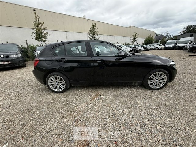 Bmw 114d - afbeelding 18 van  28