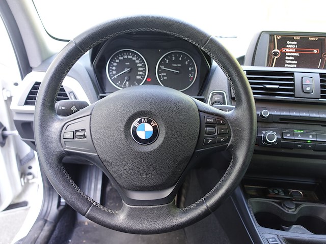 Bmw 114i - afbeelding 3 van  20