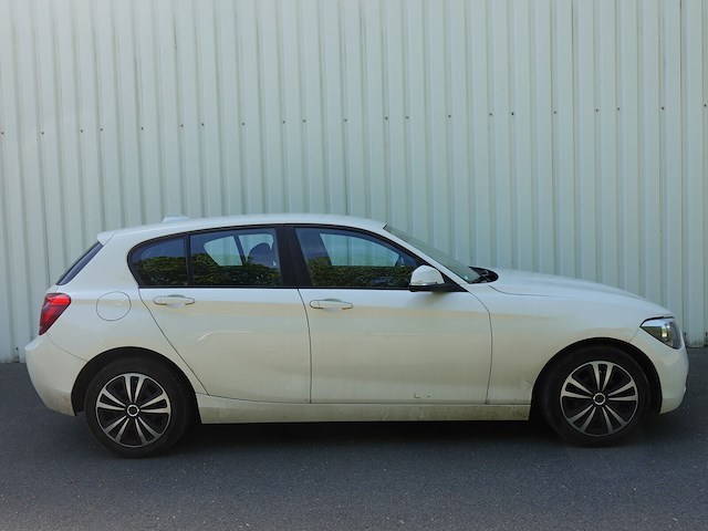 Bmw 114i - afbeelding 12 van  20