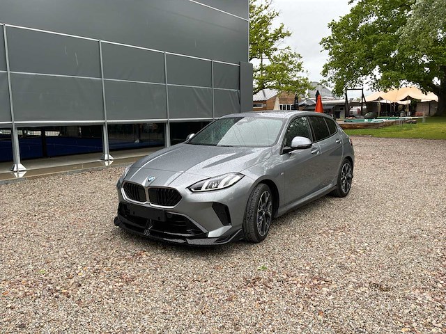 Bmw 116 serie 1 auto 2025 - afbeelding 1 van  26