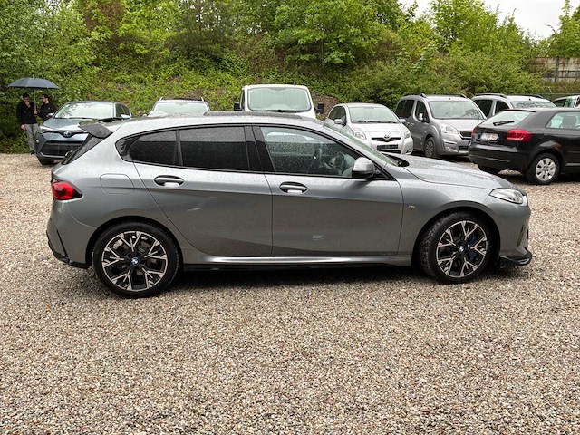 Bmw 116 serie 1 auto 2025 - afbeelding 24 van  26