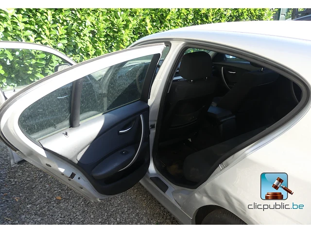 Bmw 116d - afbeelding 24 van  64