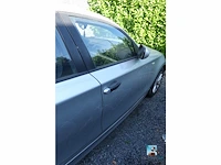 Bmw 116d - afbeelding 32 van  64