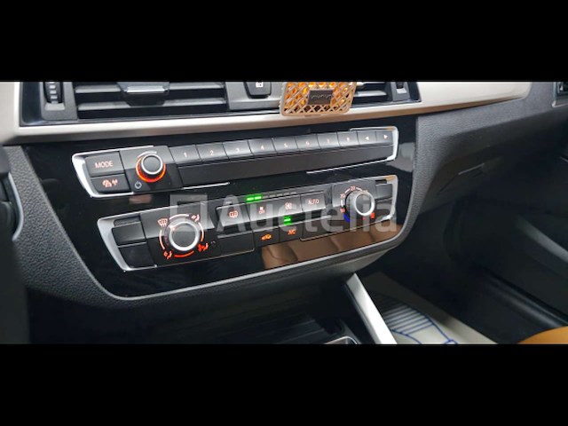 Bmw 116da * automatisch * sport edition: 2018 19" sport wheels + gps + airconditioning + schuifdak - afbeelding 15 van  29