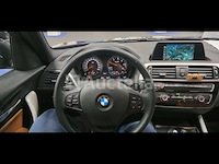 Bmw 116da * automatisch * sport edition: 2018 19" sport wheels + gps + airconditioning + schuifdak - afbeelding 17 van  29
