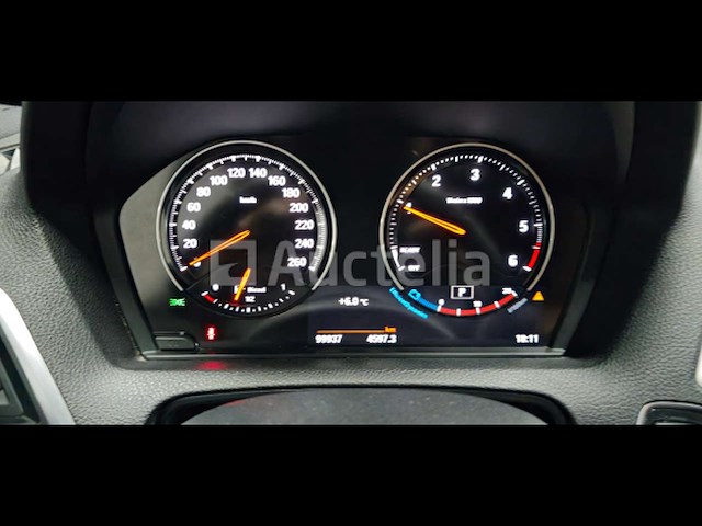 Bmw 116da * automatisch * sport edition: 2018 19" sport wheels + gps + airconditioning + schuifdak - afbeelding 18 van  29